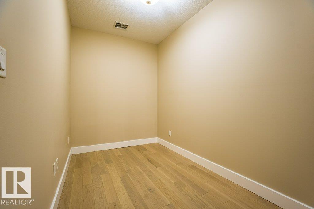 #149 6079 Maynard WY NW NW - 20