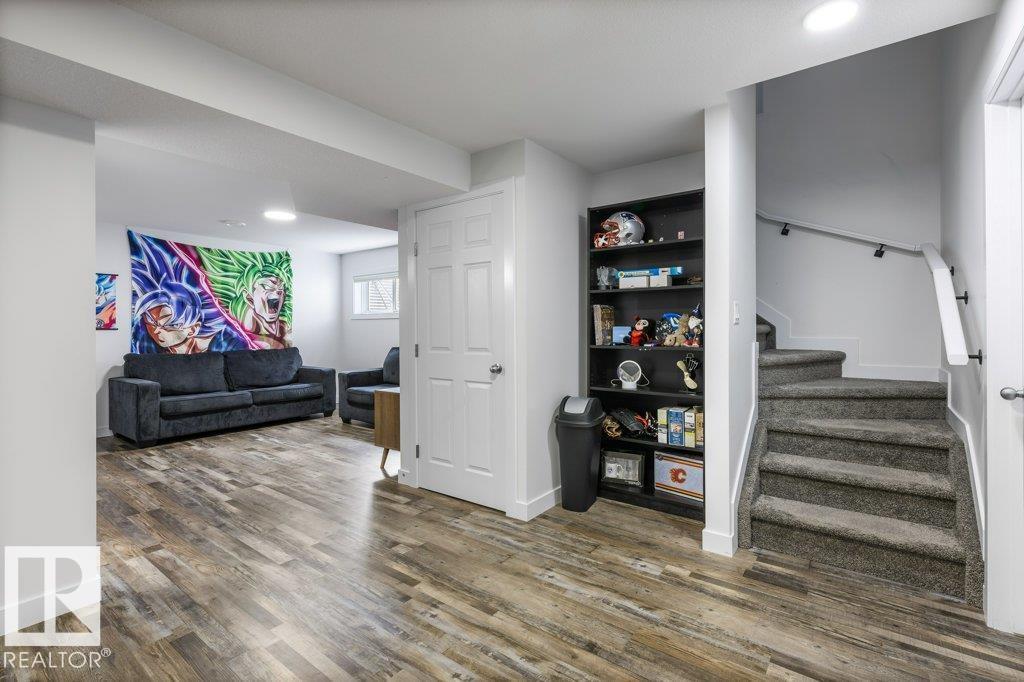 22219 85 AV NW - 40