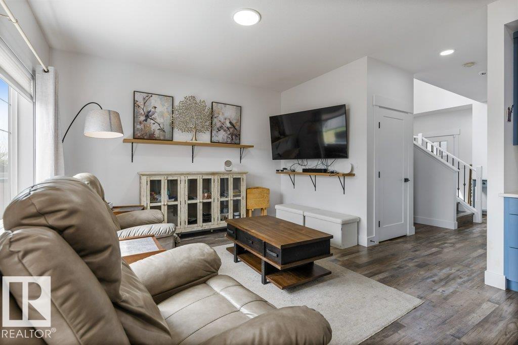 22219 85 AV NW - 9