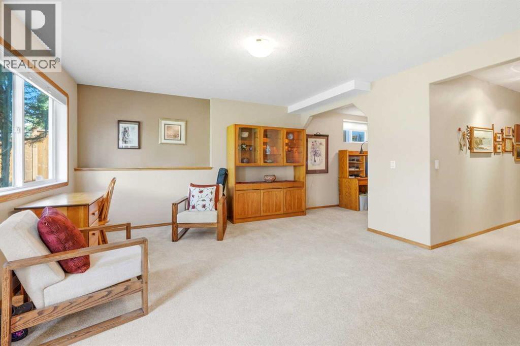 27 Strathmore Lakes Crescent - 25