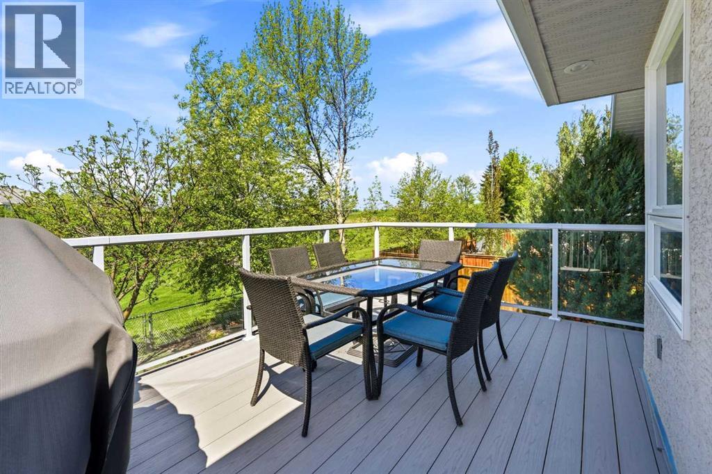 27 Strathmore Lakes Crescent - 32