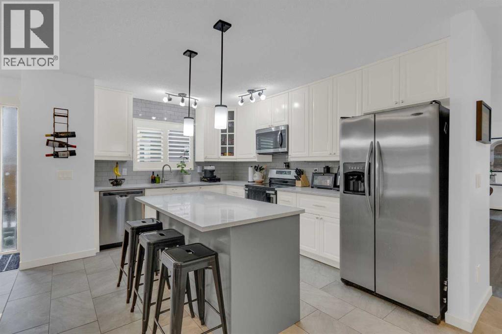 15 Woodglen Road SW - 9