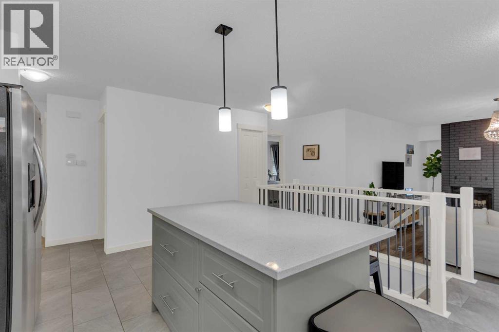 15 Woodglen Road SW - 11
