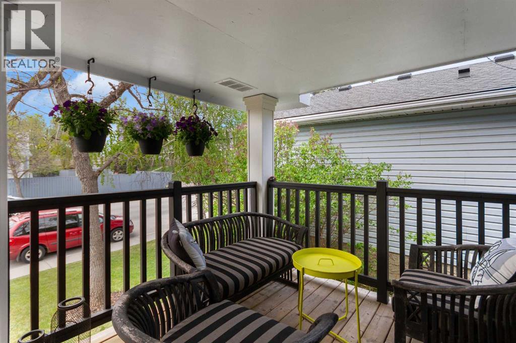 15 Woodglen Road SW - 28