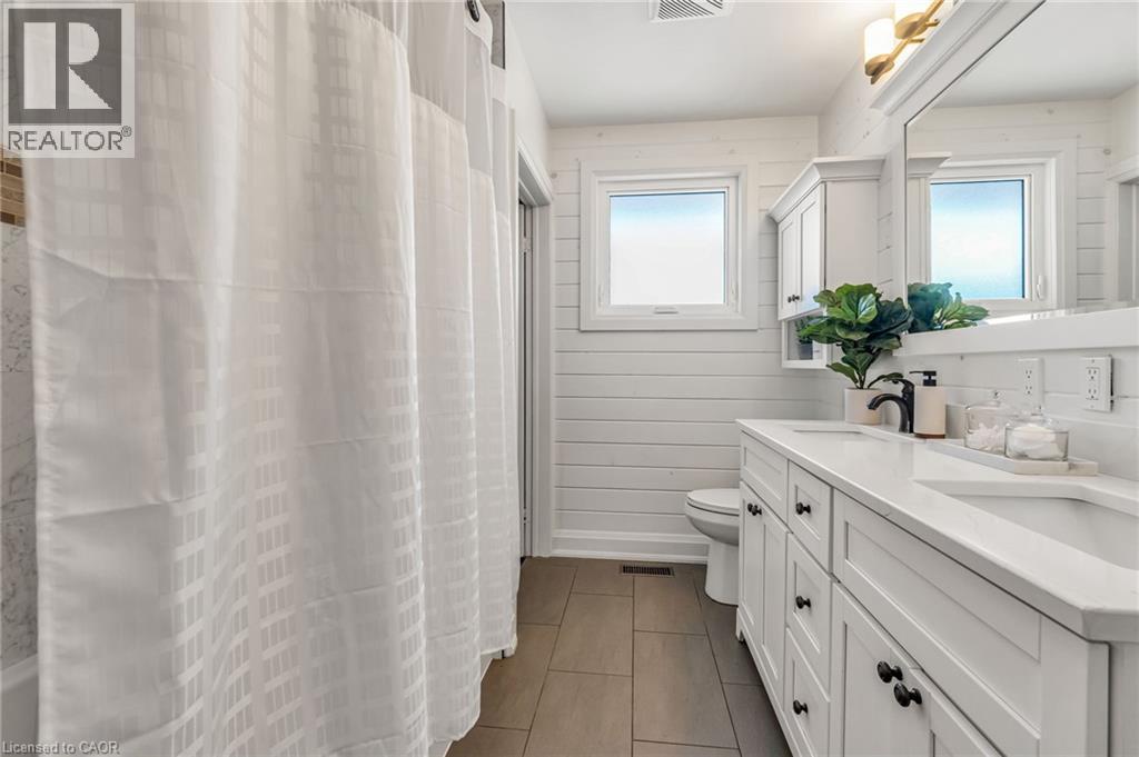 498 WICKLOW Road - 18