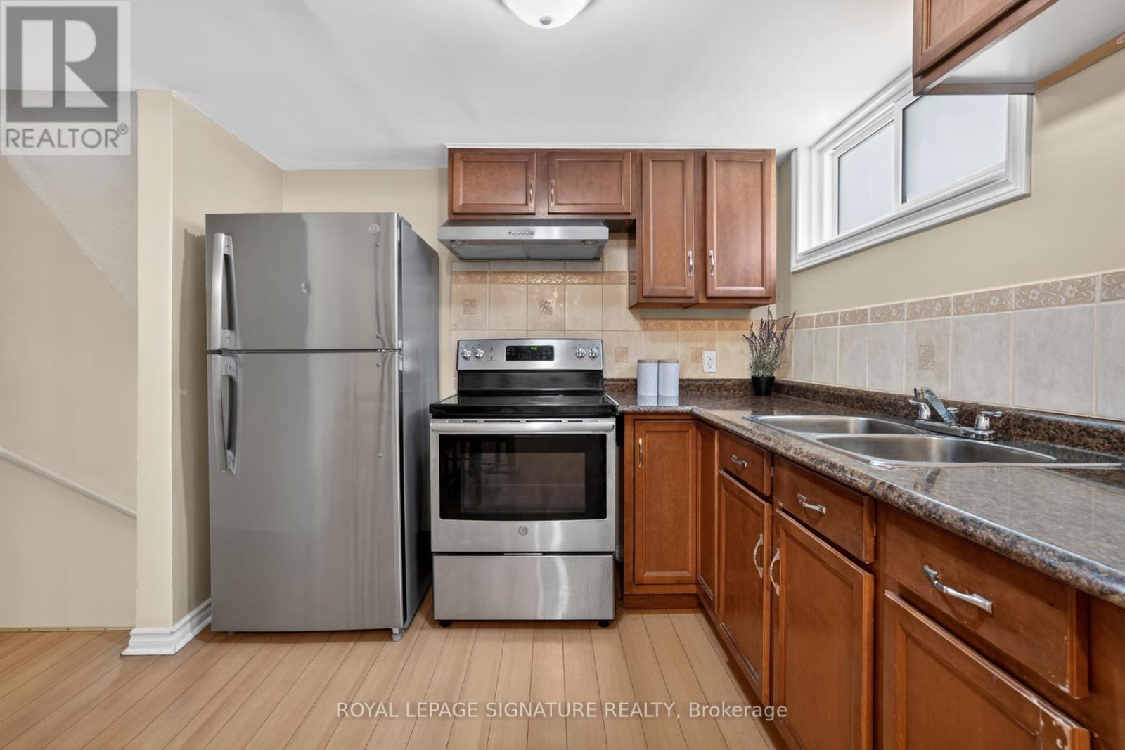 164B EDMONTON DRIVE - 28