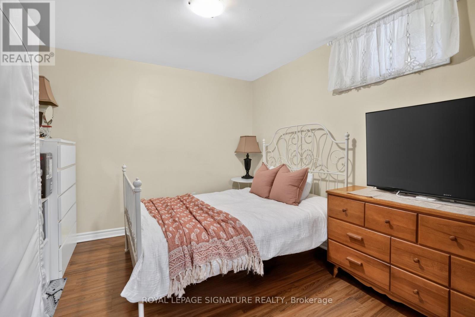 164B EDMONTON DRIVE - 33