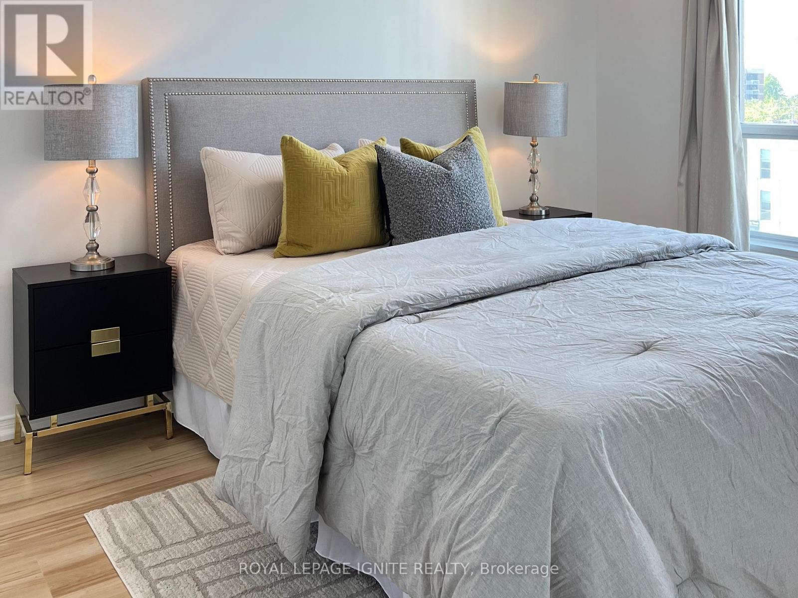 #7G 8 ROSEBANK DRIVE - 10