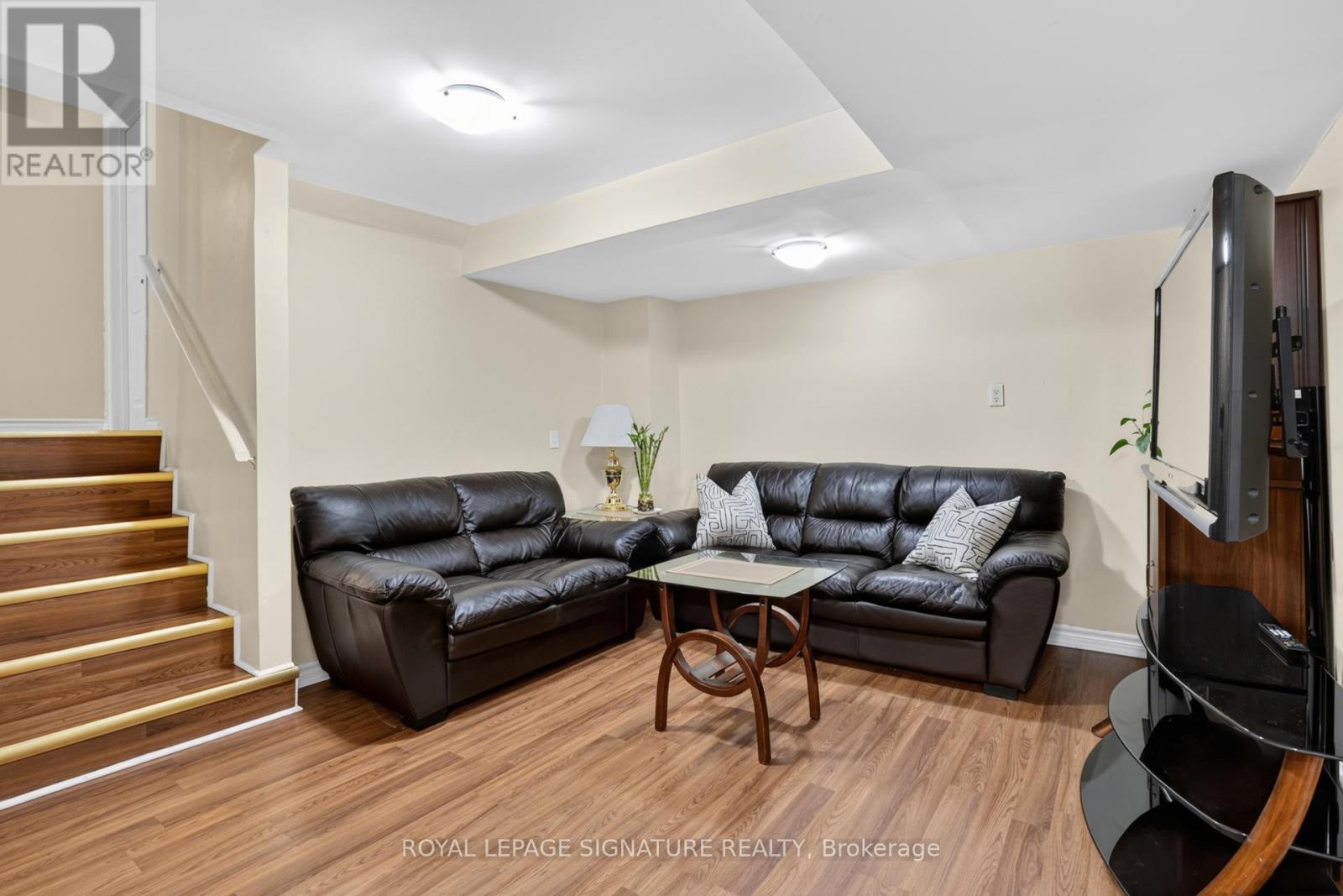 164B EDMONTON DRIVE - 31