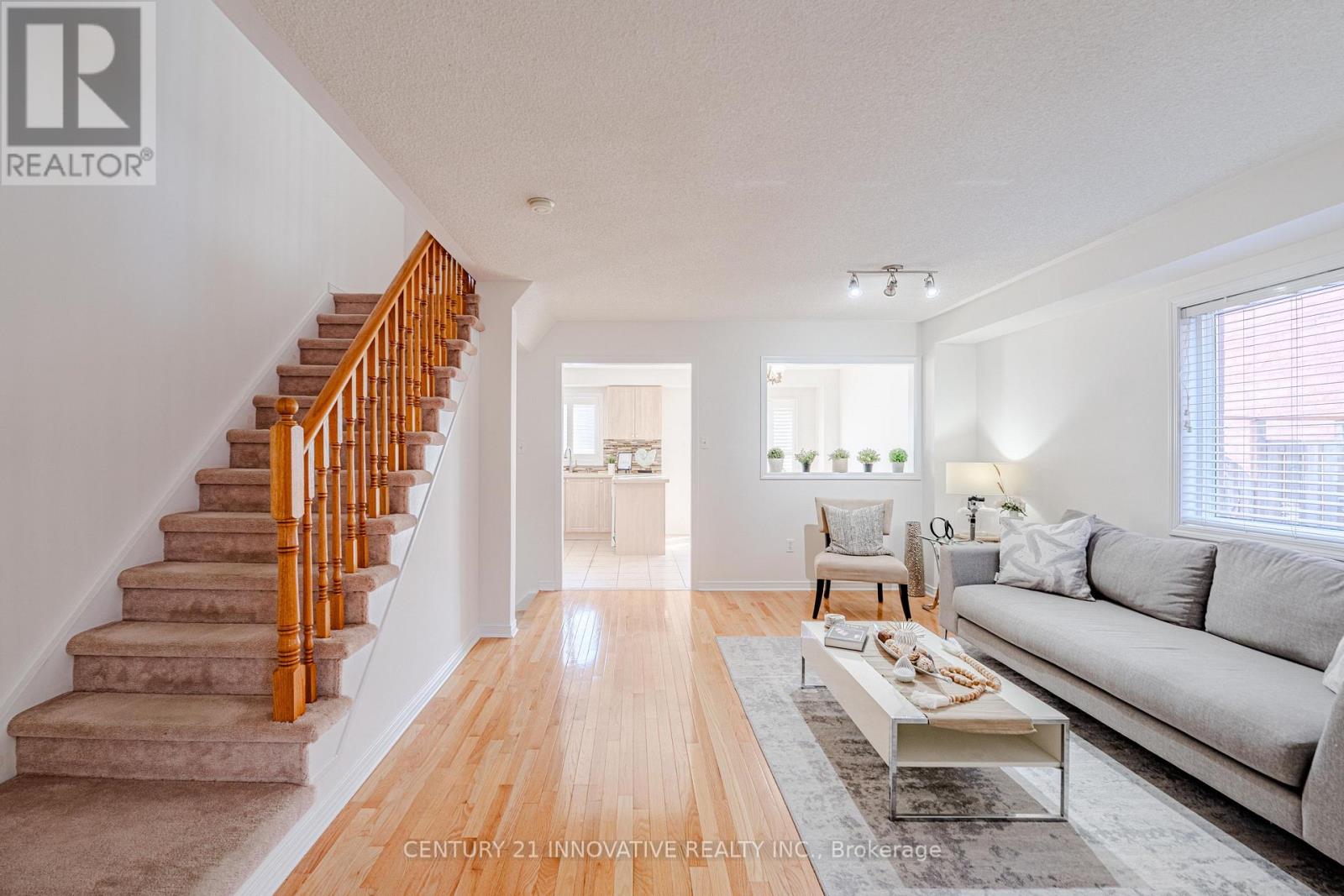 5648 VOLPE AVENUE - 11