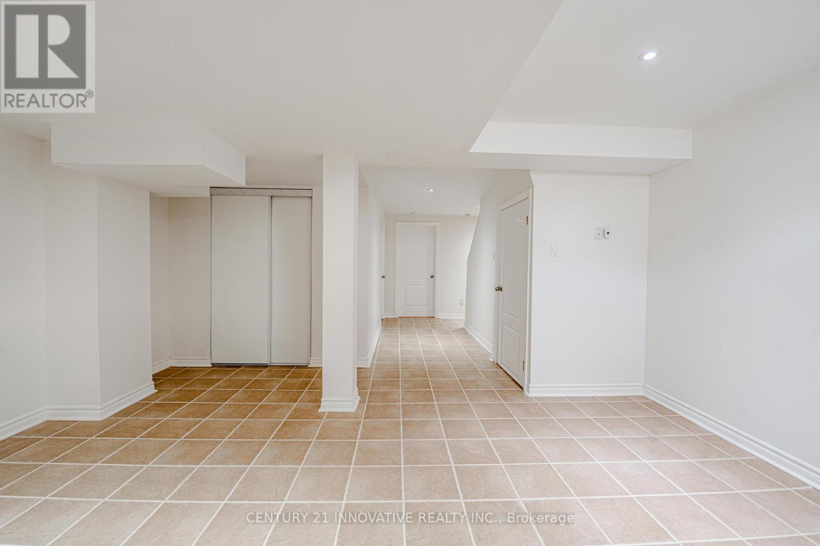 5648 VOLPE AVENUE - 44