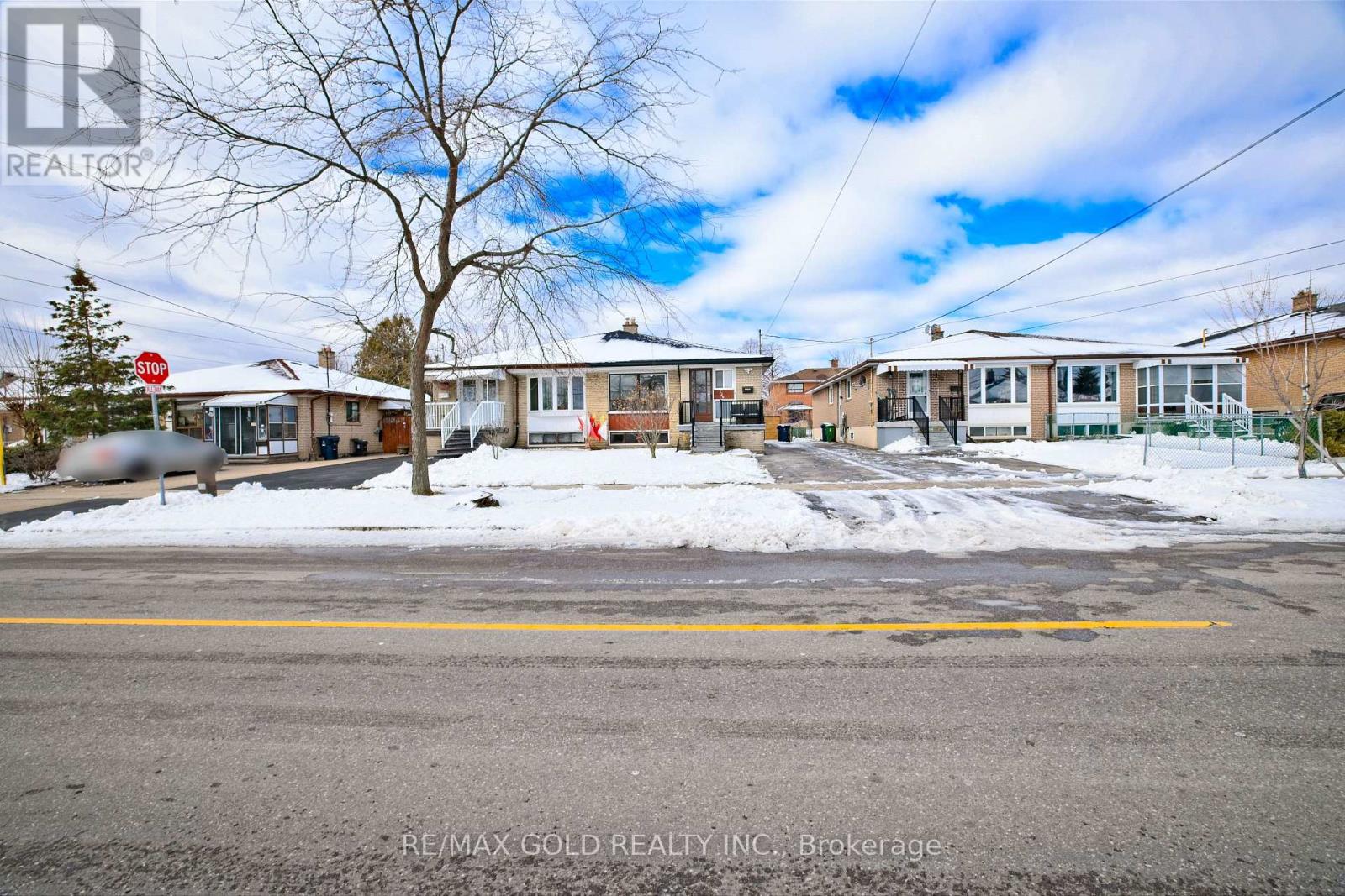 130 DUNCANWOODS DRIVE - 36