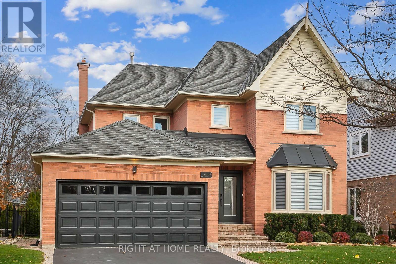 2069 WATERBRIDGE DRIVE N - Image 2