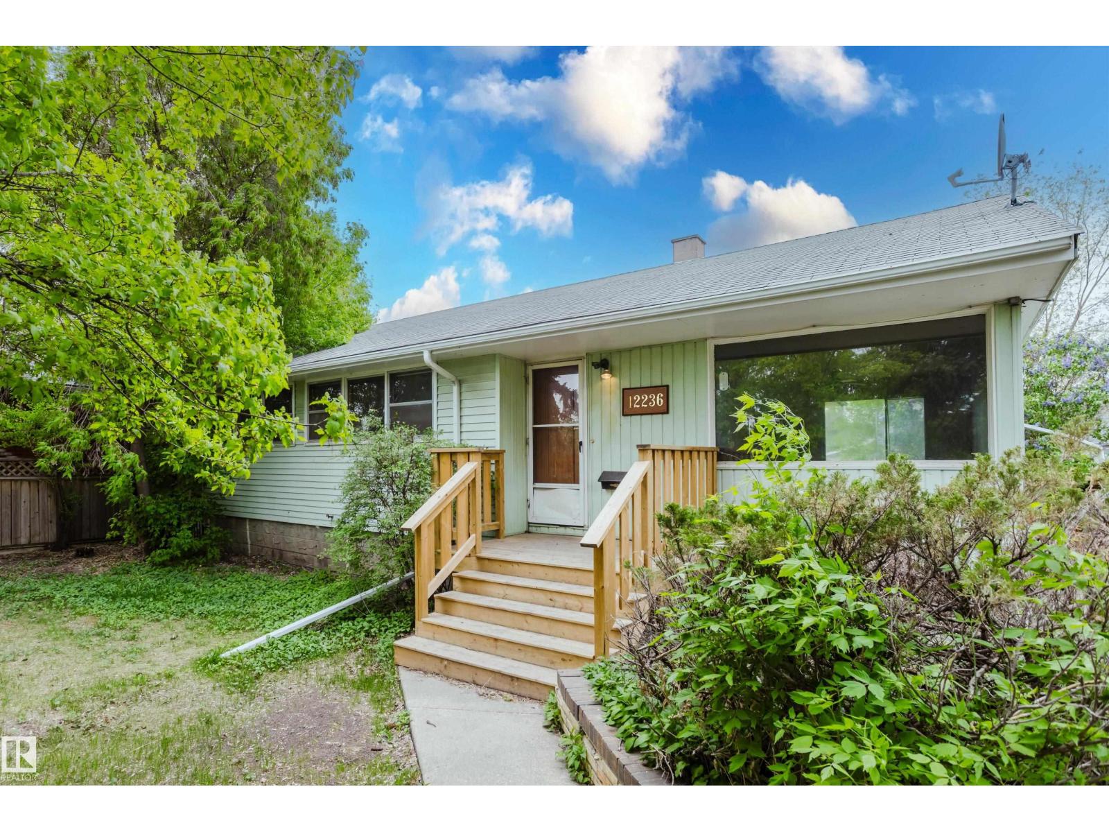 12236 131 ST NW - 1