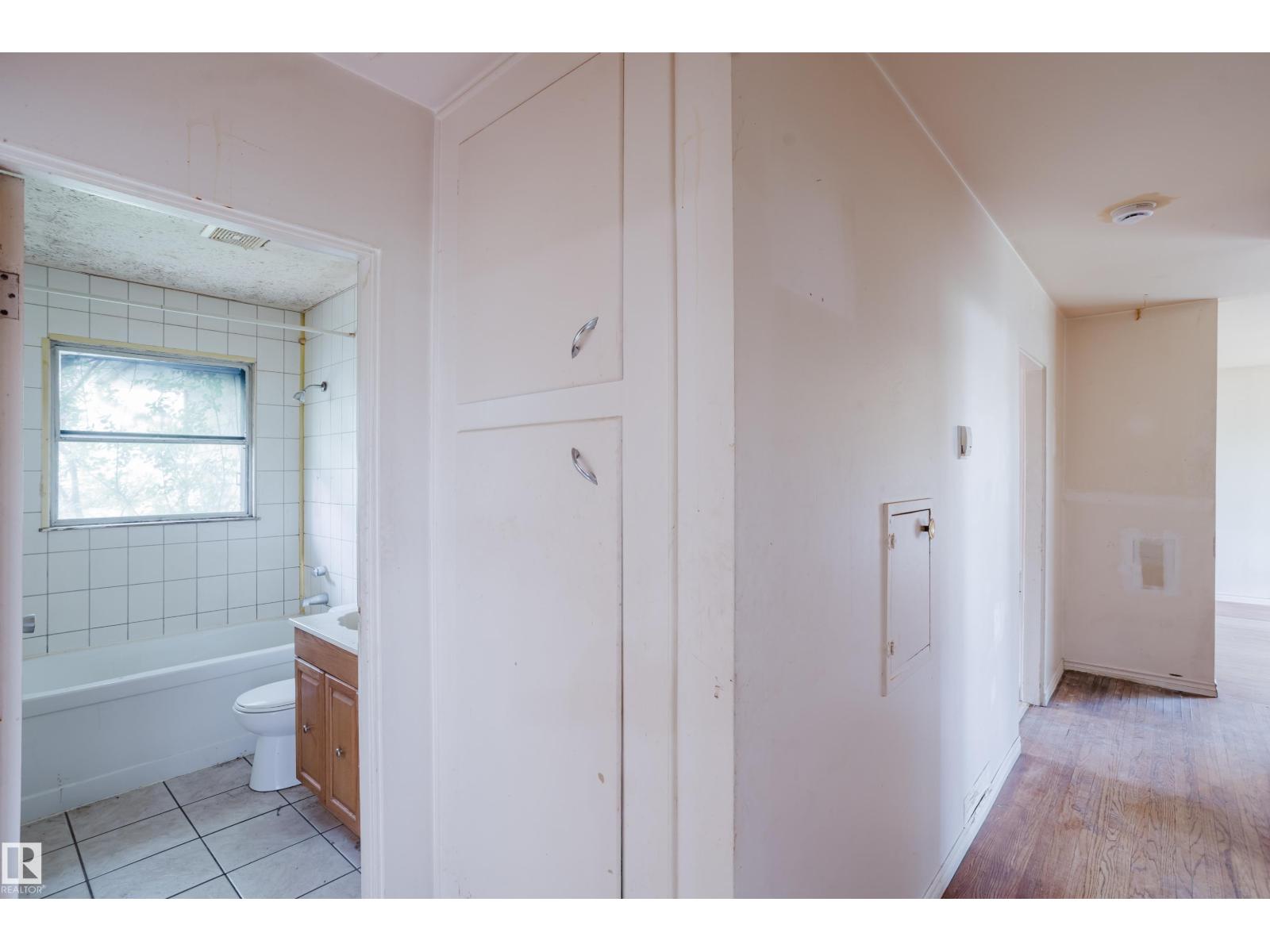 12236 131 ST NW - 19