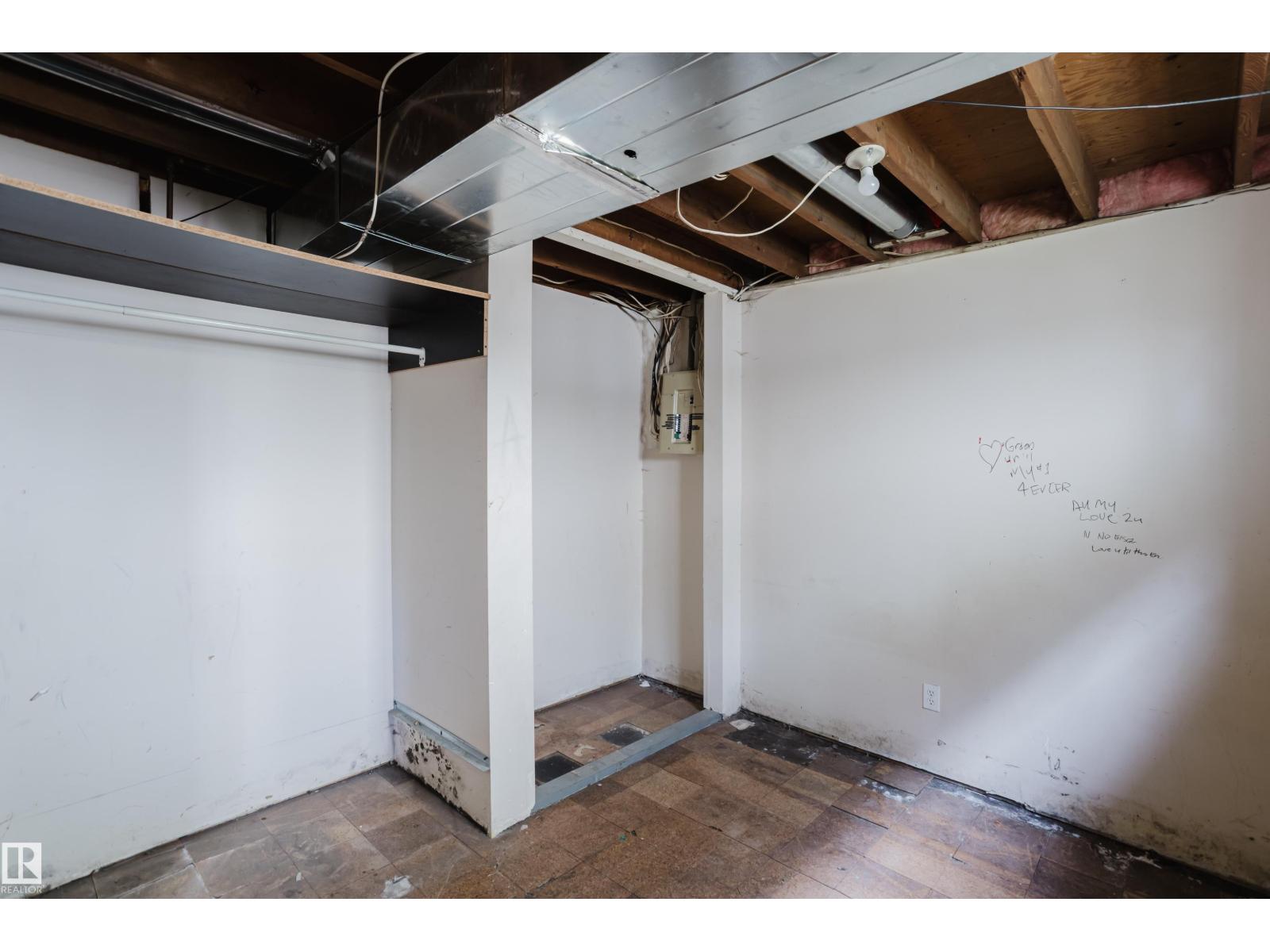 12236 131 ST NW - 28