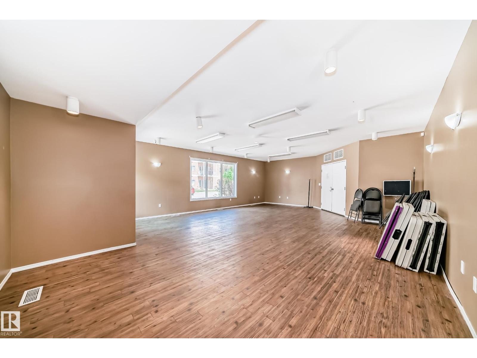 #220 4312 139 AV NW - 46