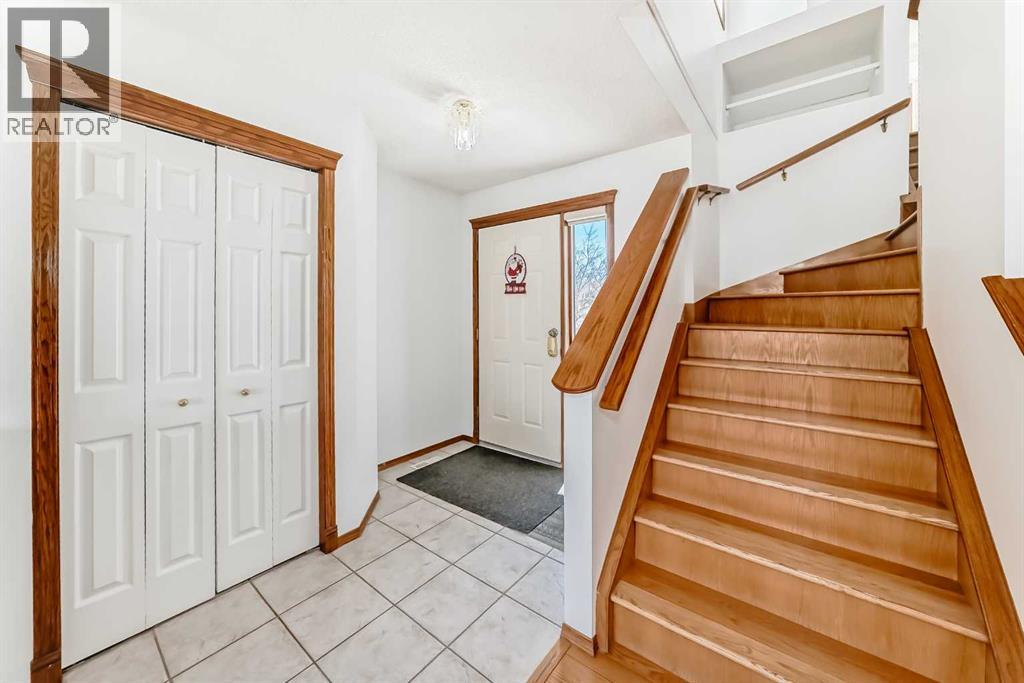 141 Arbour Crest Mews NW - 18