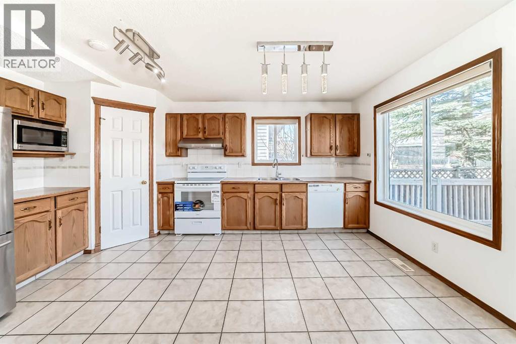 141 Arbour Crest Mews NW - 6