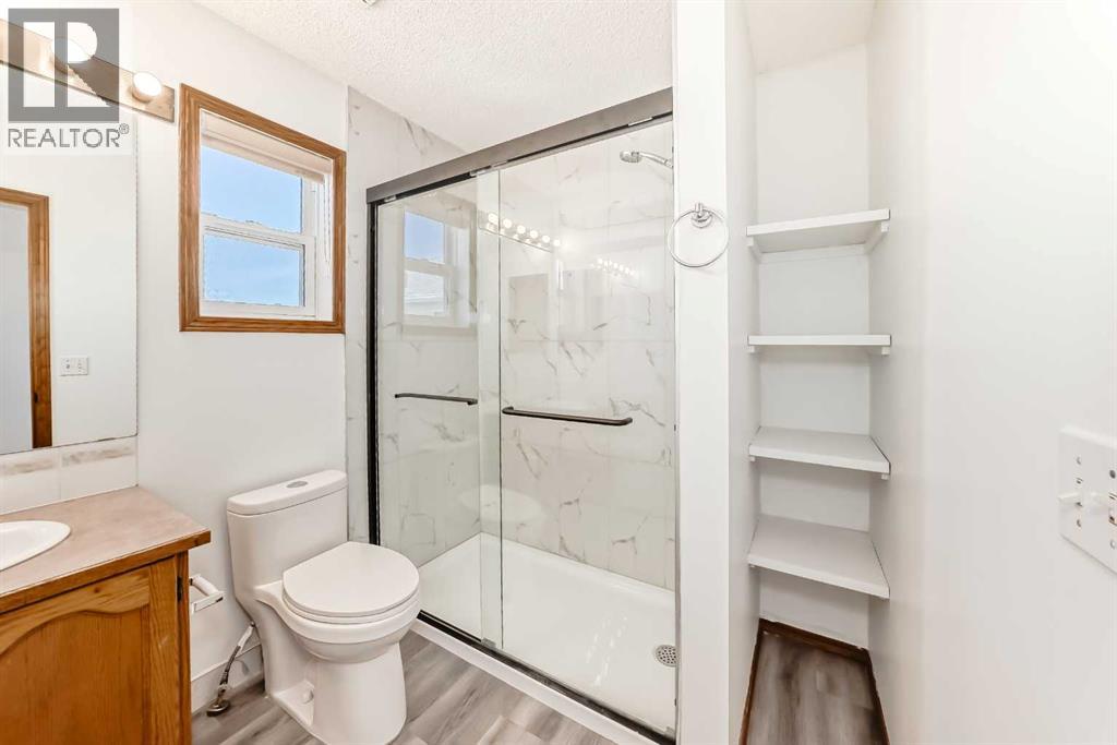 141 Arbour Crest Mews NW - 30