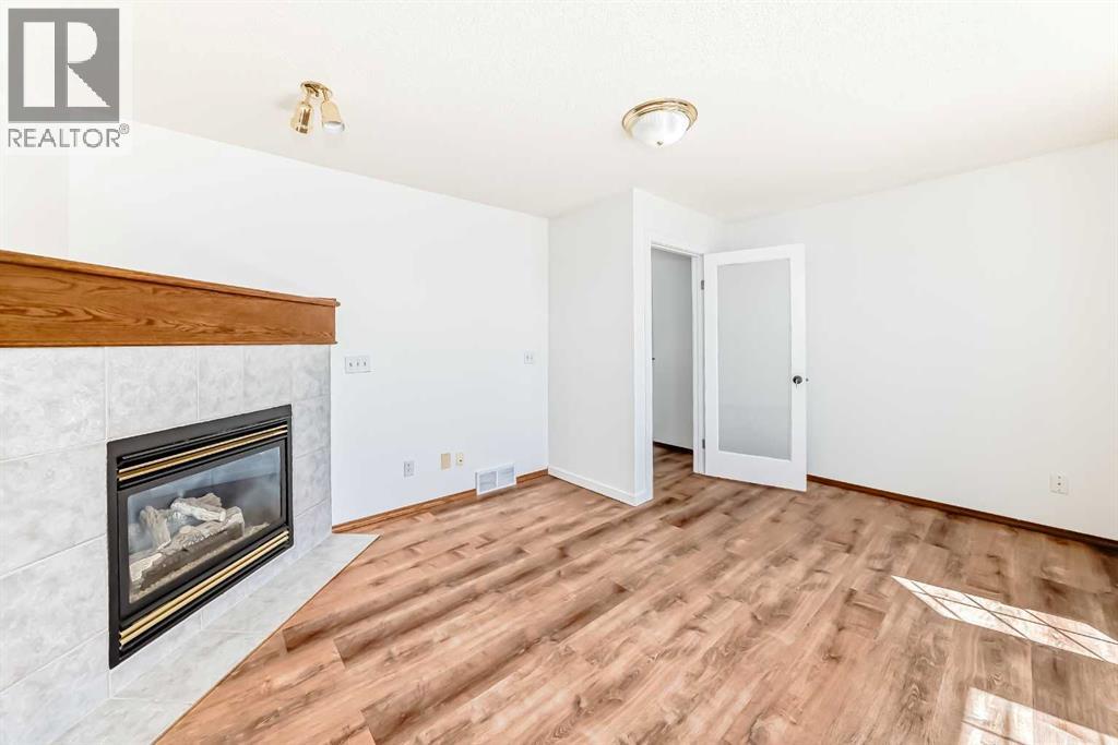 141 Arbour Crest Mews NW - 33