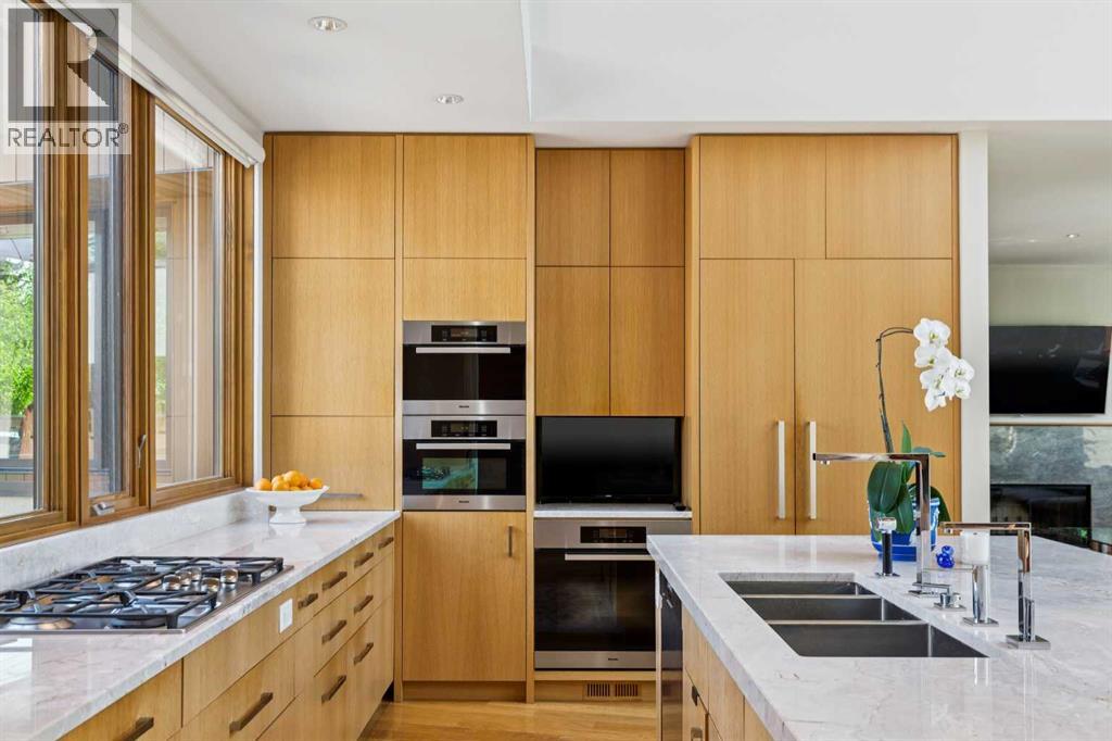 3038 4 Street SW - 17