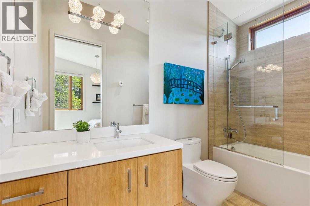 3038 4 Street SW - 29