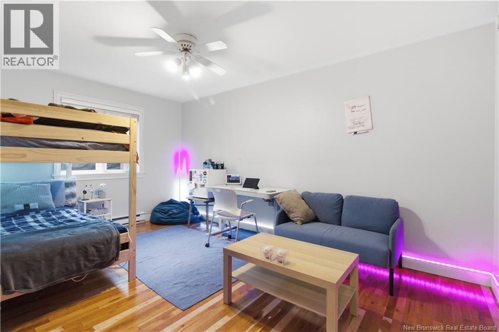 215 Coburn Court - 21