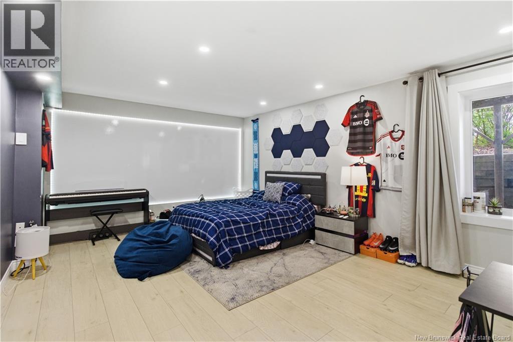 215 Coburn Court - 31