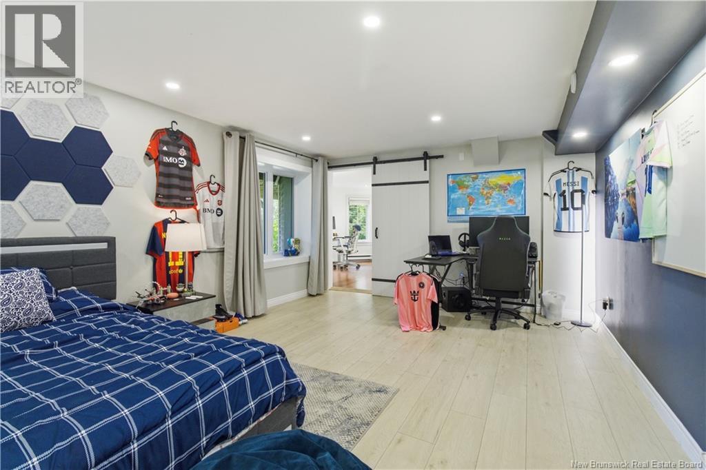215 Coburn Court - 32