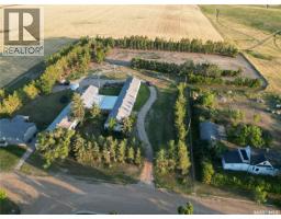 745-751 Victoria Street E, Moose Jaw, SK S6H6A5 Photo 12