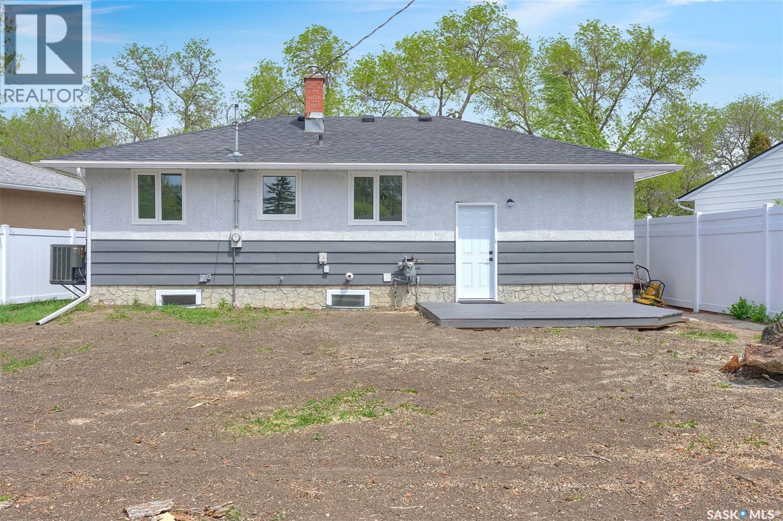 654 Aberdeen CRESCENT - 31