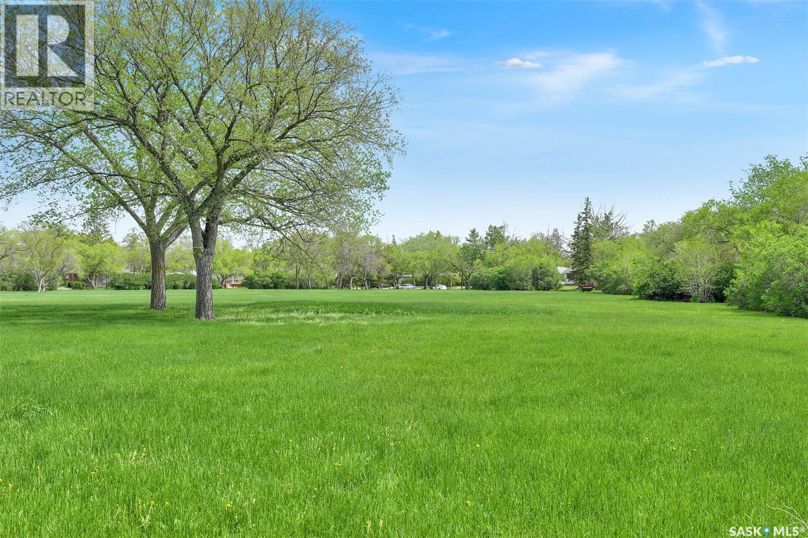 654 Aberdeen CRESCENT - 37