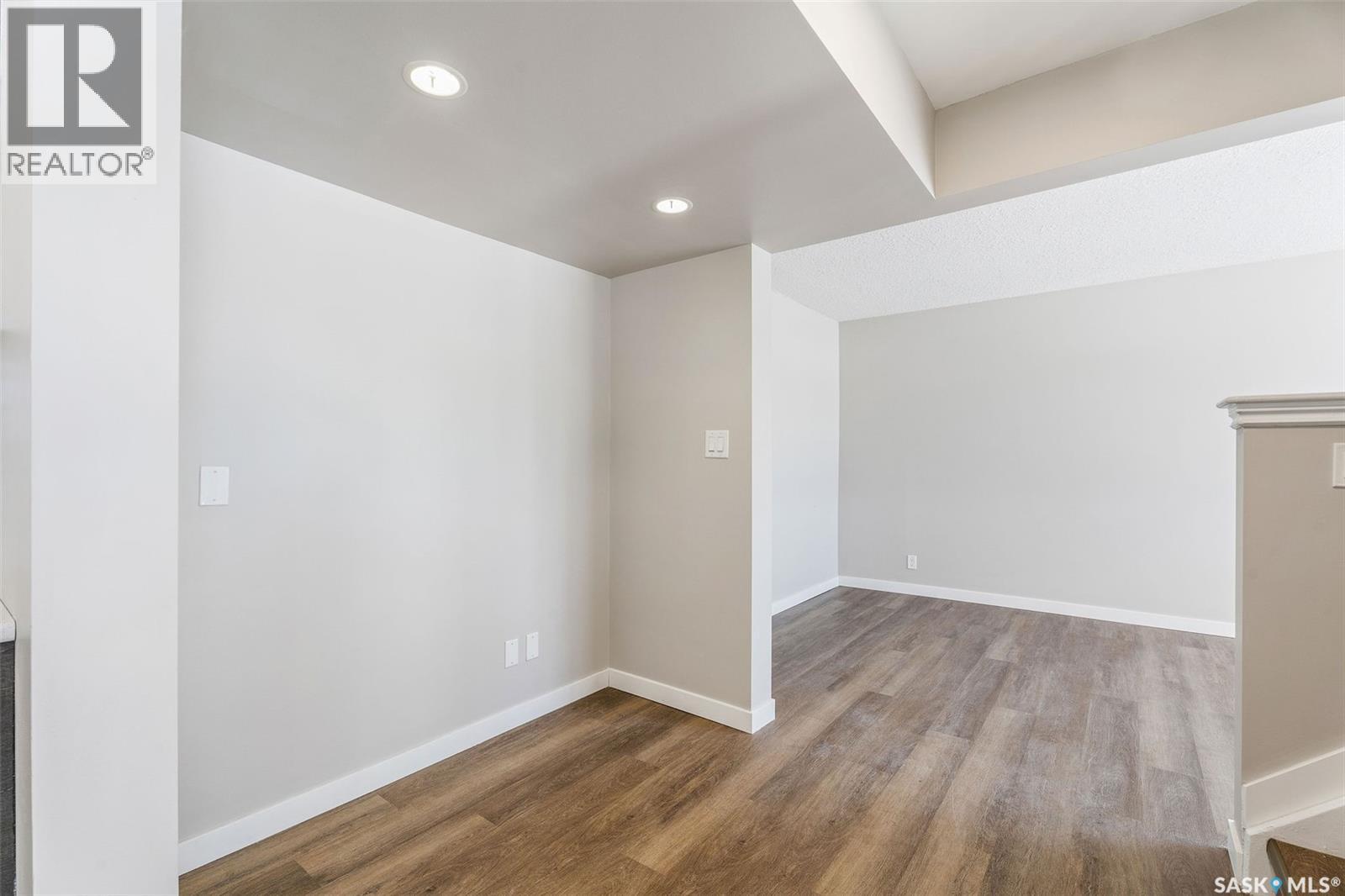#2800 Dunn DRIVE - 14