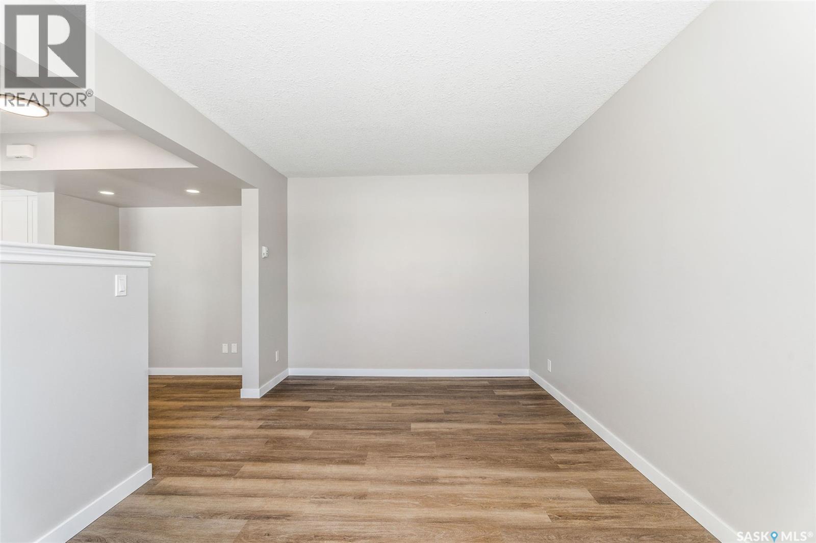 #2800 Dunn DRIVE - 15