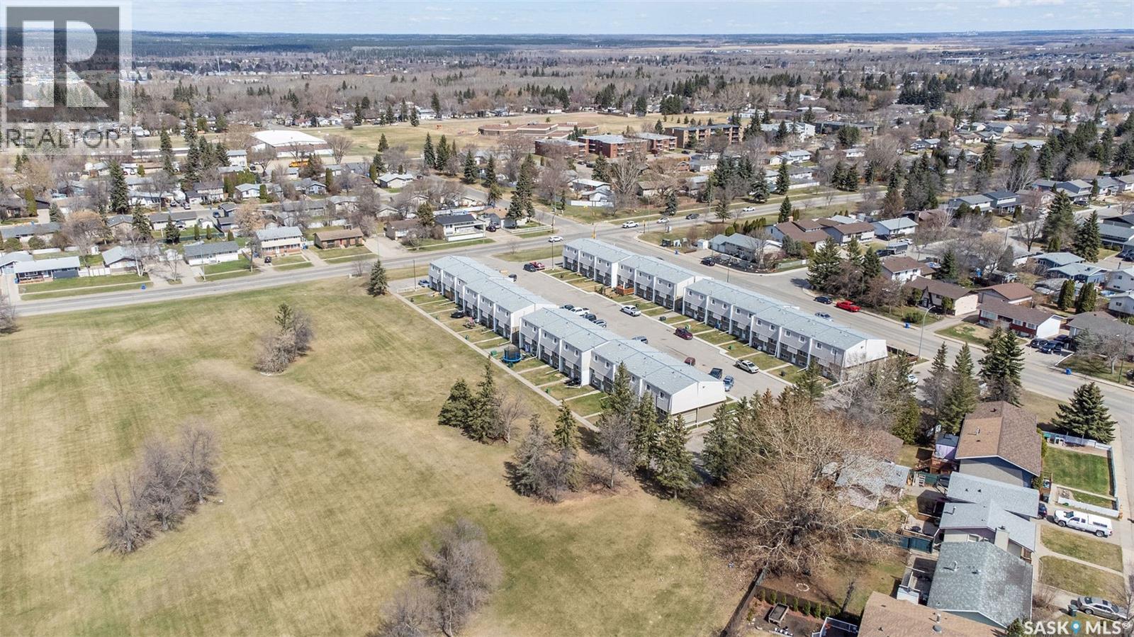 #2800 Dunn DRIVE - 4