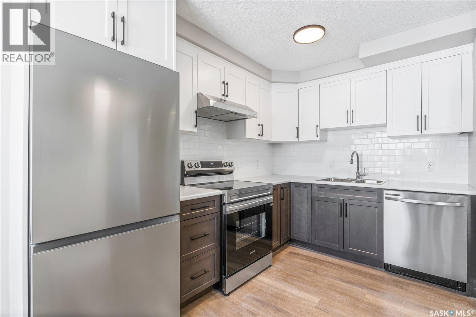 #2800 Dunn DRIVE - 7