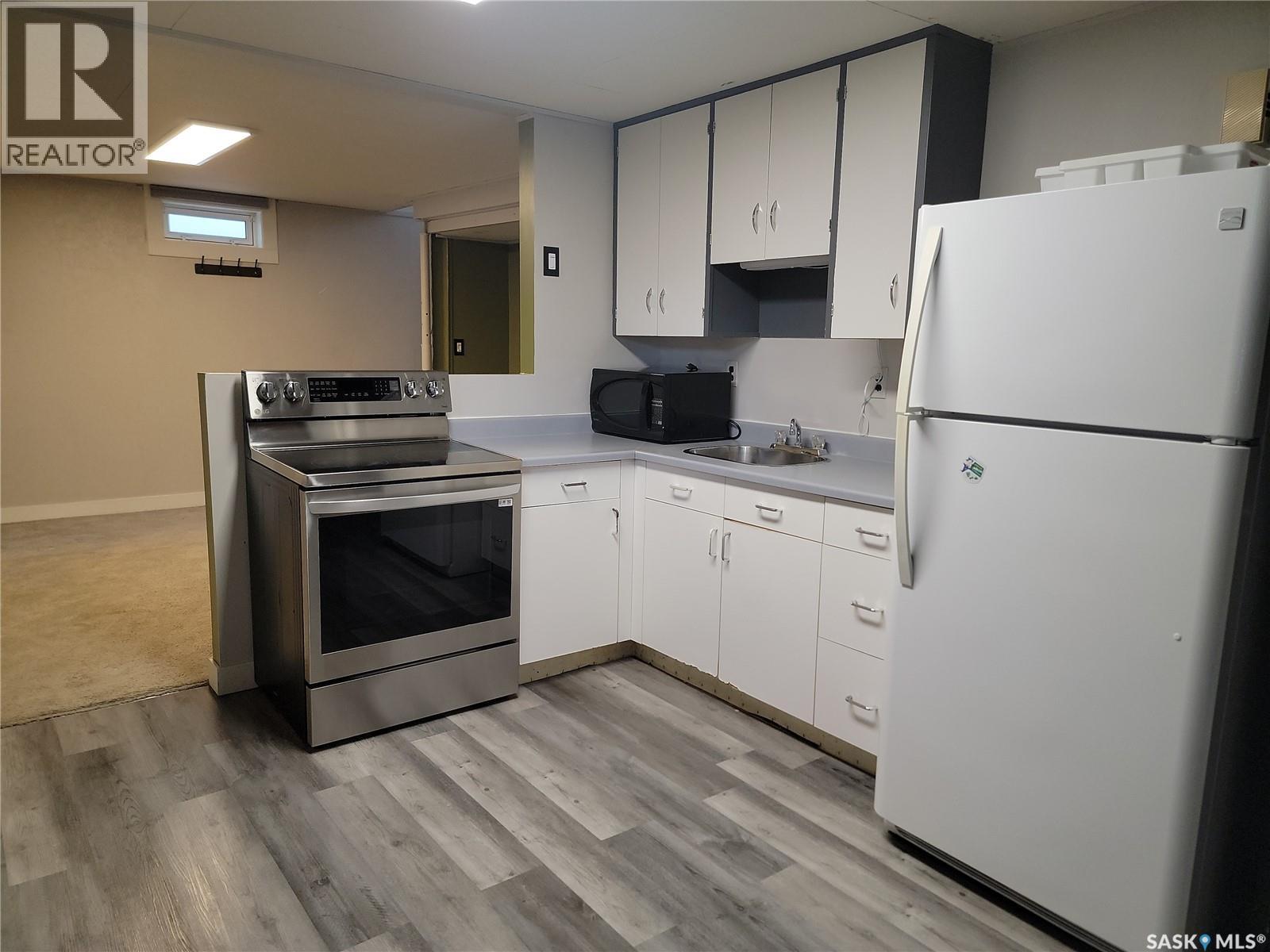 1621 GREIG AVENUE - 15