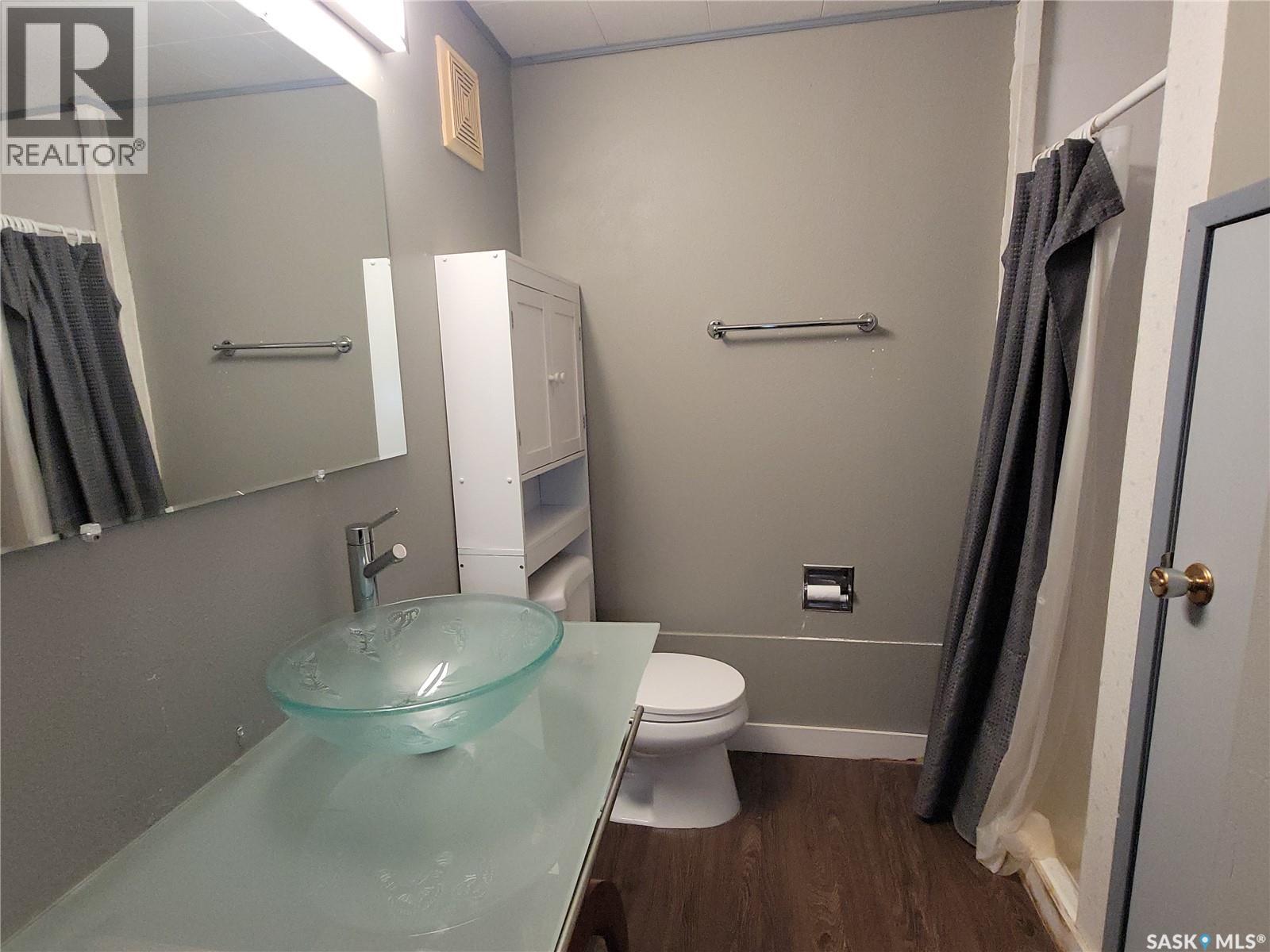 1621 GREIG AVENUE - 19