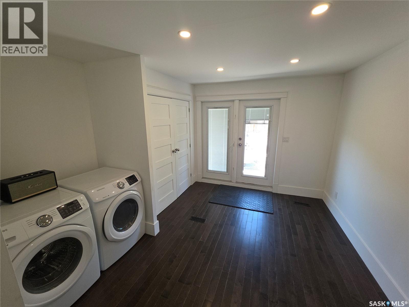 125 D AVENUE S - 16