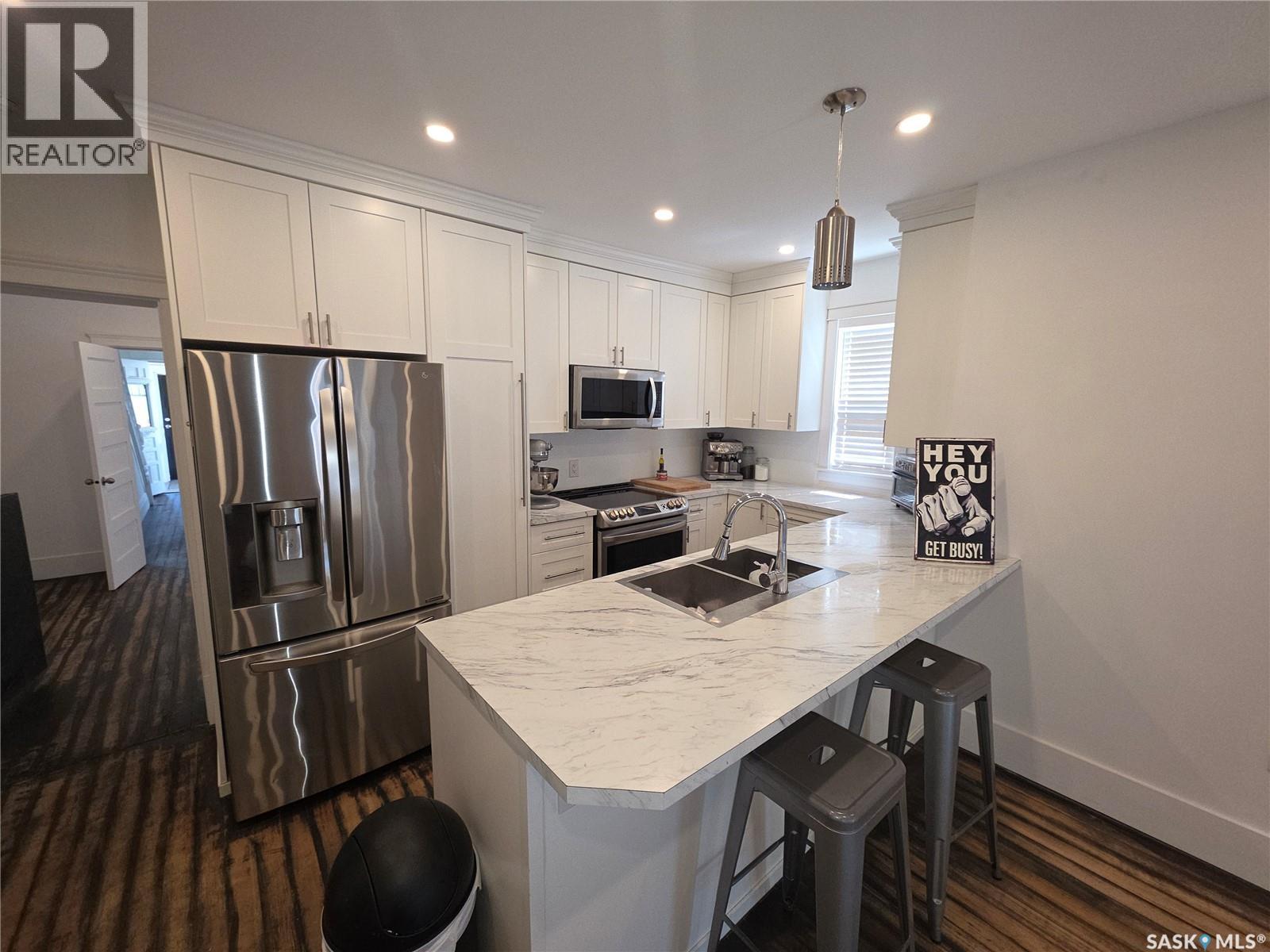 125 D AVENUE S - Image 2