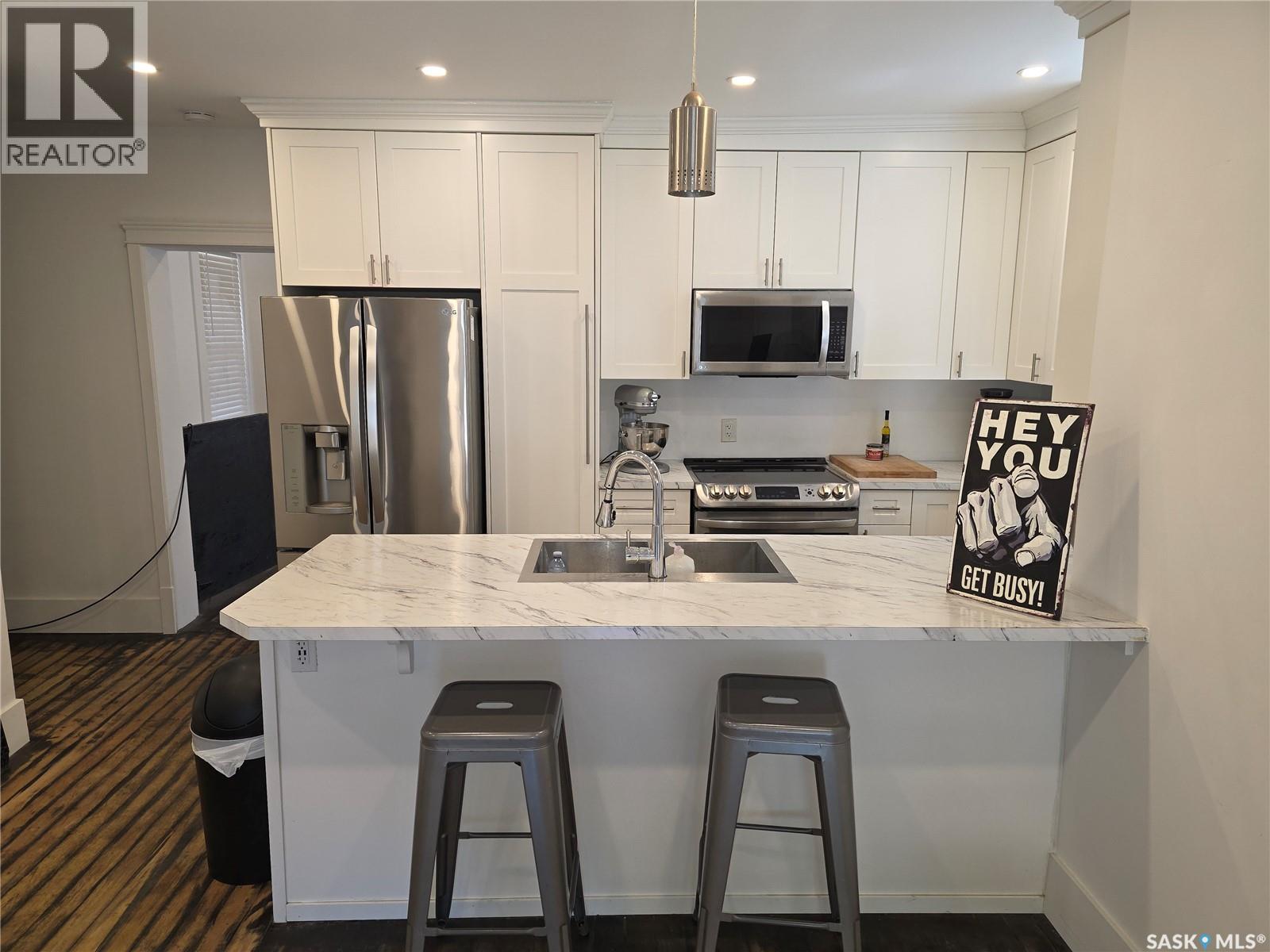 125 D AVENUE S - Image 3