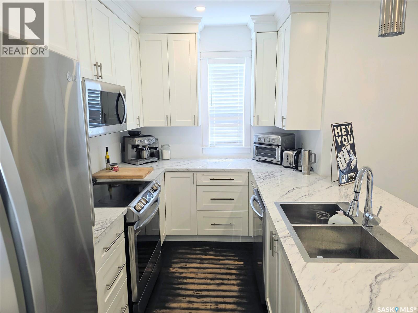 125 D AVENUE S - 4