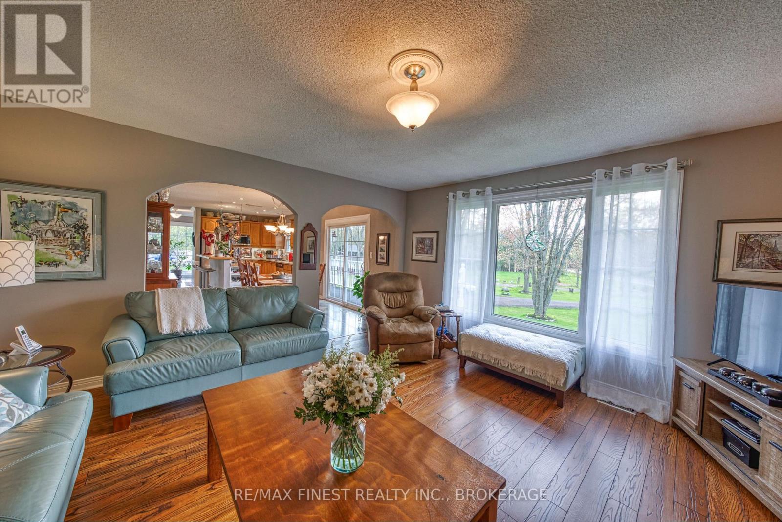 1861 BURBROOK ROAD - 15