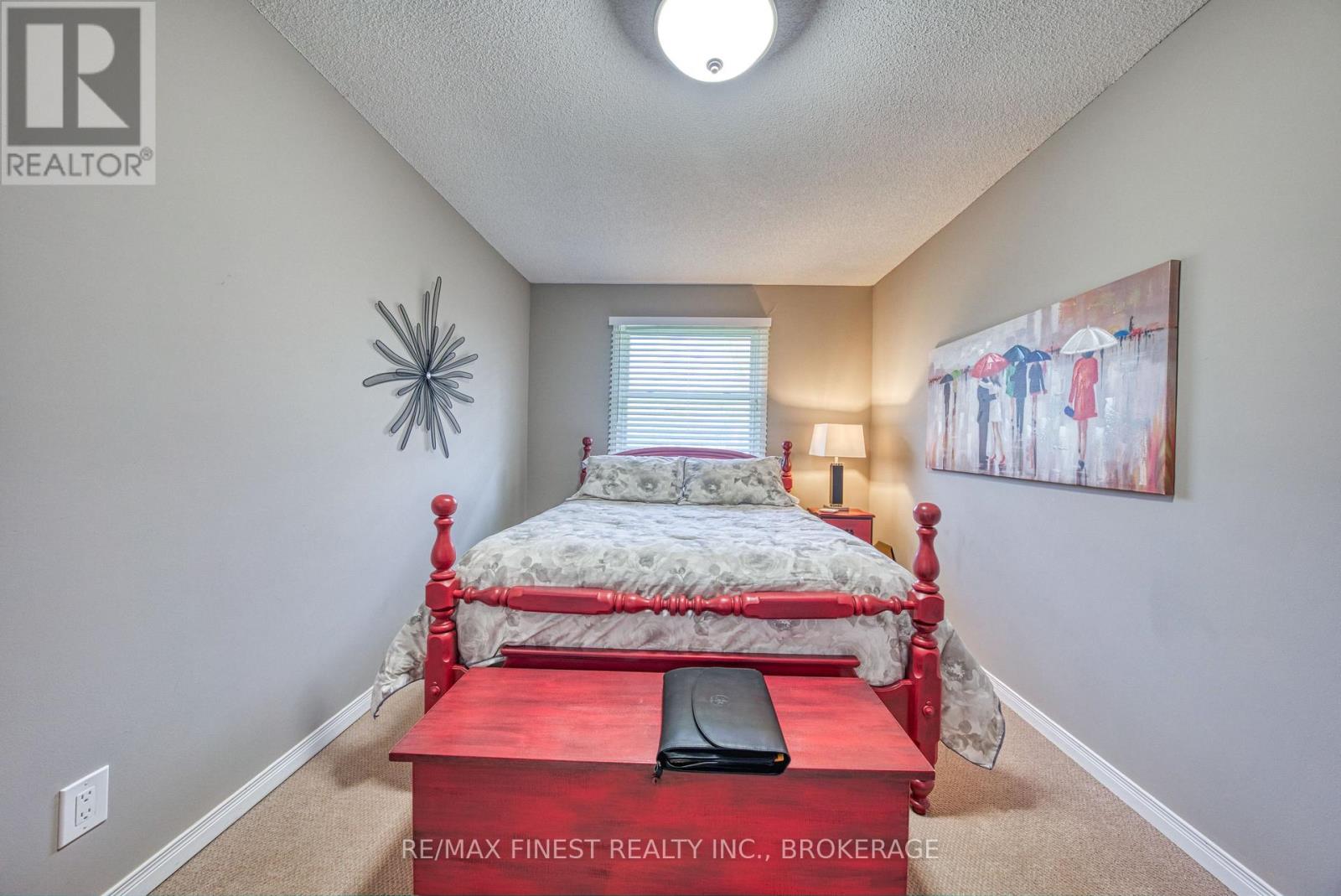 1861 BURBROOK ROAD - 23