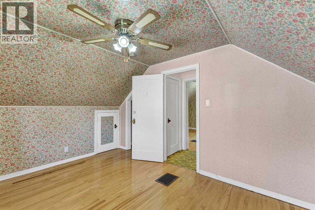 119 10 Street SW - 20