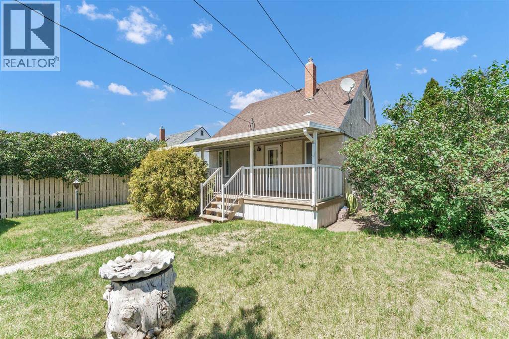 119 10 Street SW - 32