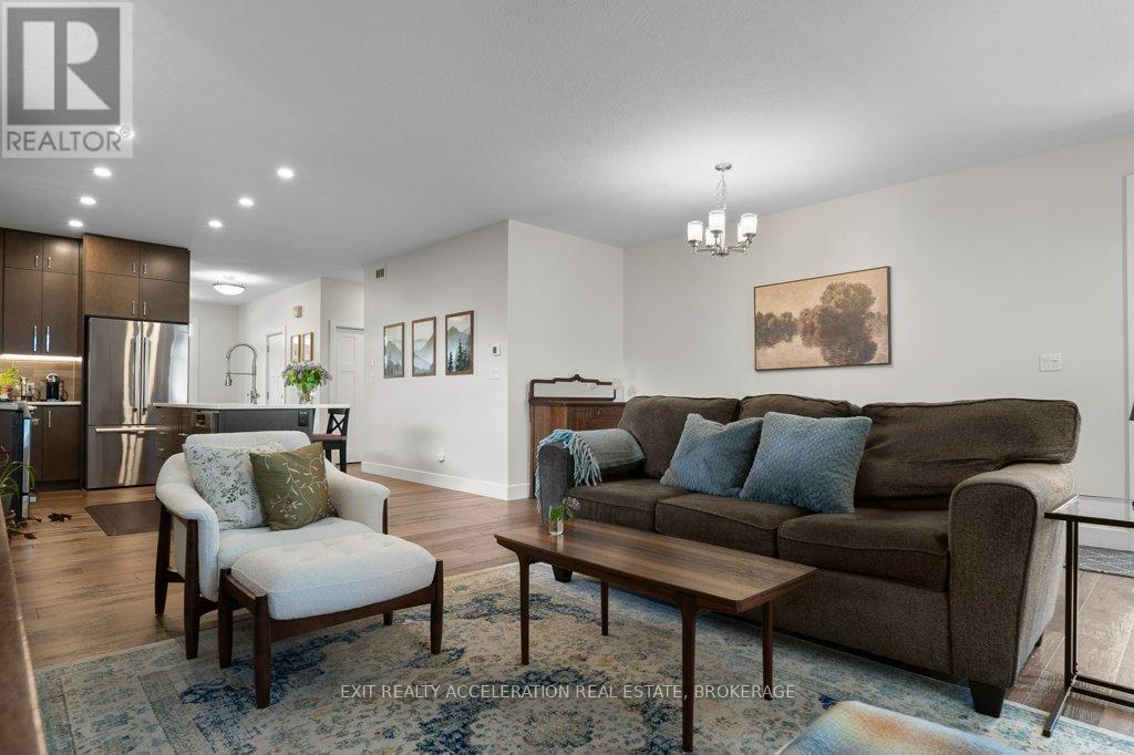 10 ADMIRAL COURT - 14