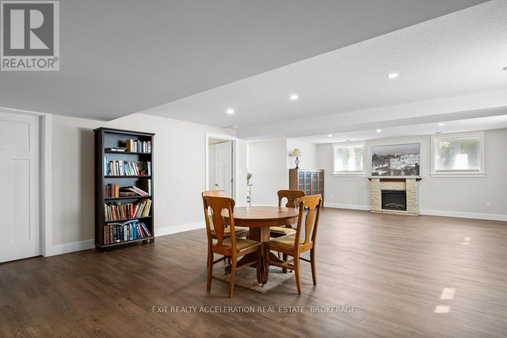 10 ADMIRAL COURT - 20