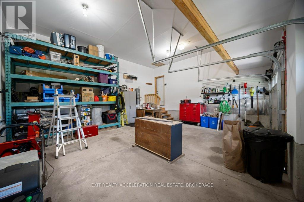 10 ADMIRAL COURT - 31